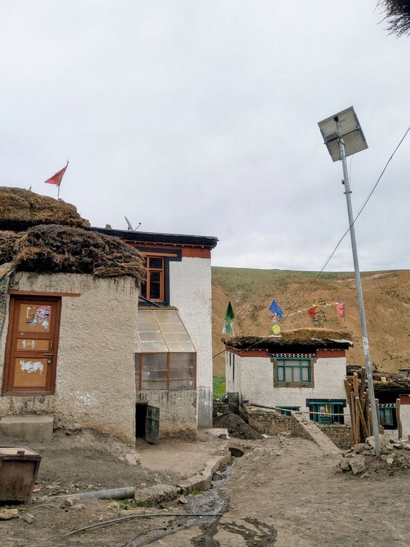 Photo of houses in Demul, Spiti